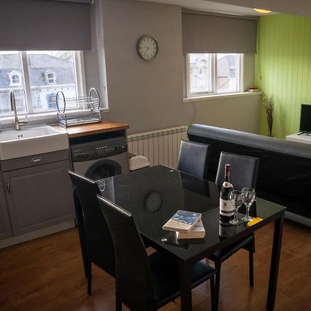 Apartment 4, Cornerhouse Apartments ランディドノー エクステリア 写真